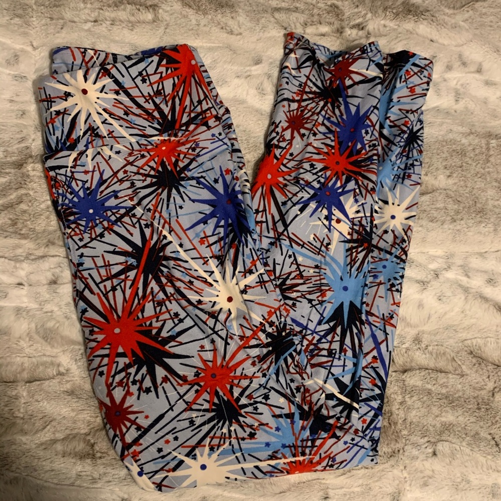 EUC OS Lularoe firework leggings worn once